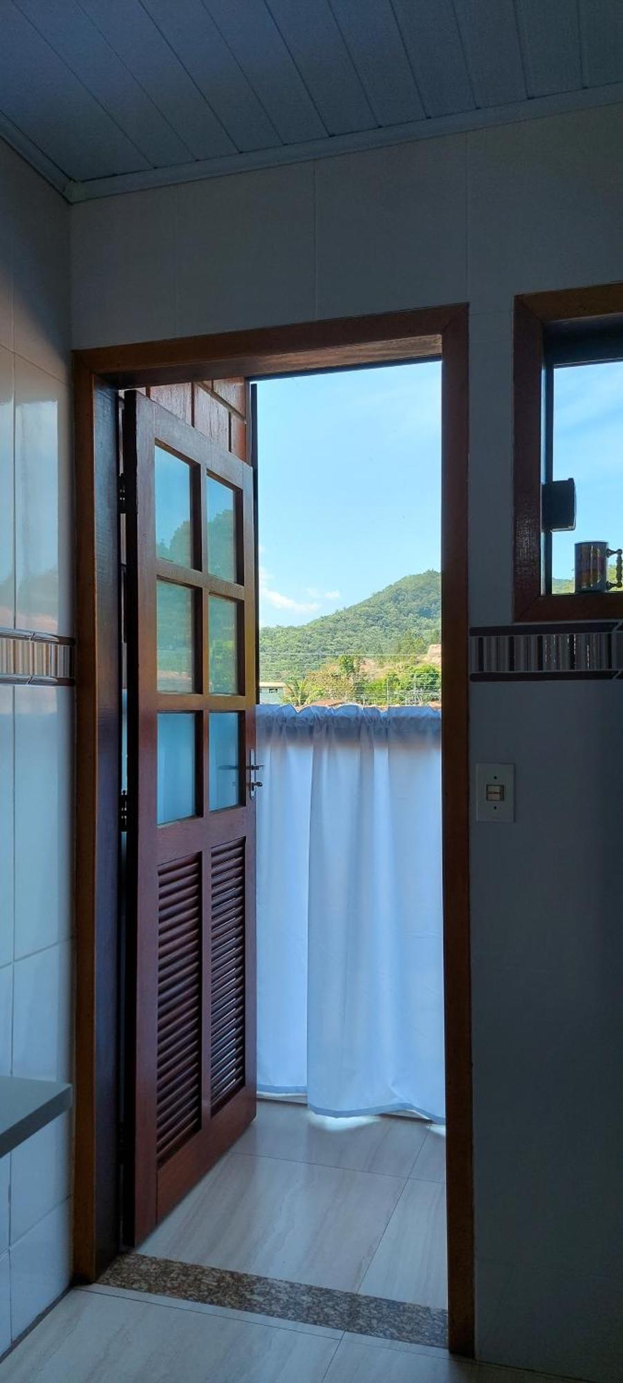 Apartamento Chale Borasol Martim De Sa Piscina 600Mts Da Praia Caraguatatuba Exterior foto